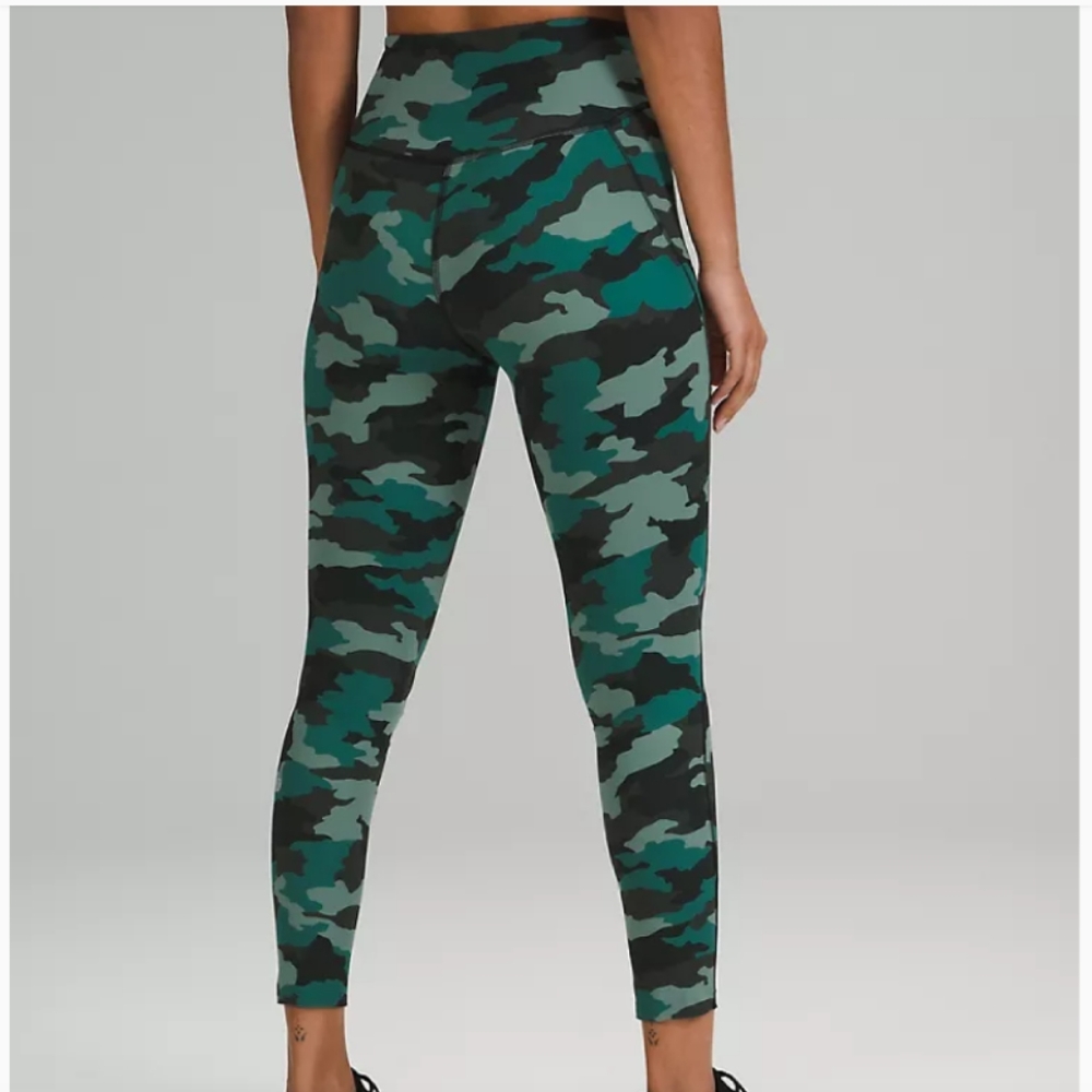 Lululemon Base Pace Running Tight 25" - image 5